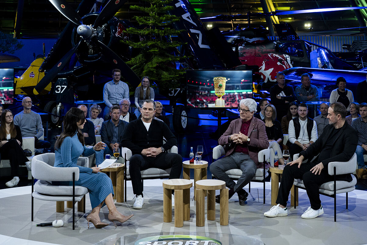 PW - 06 - Sport und Talk aus dem Hangar-7