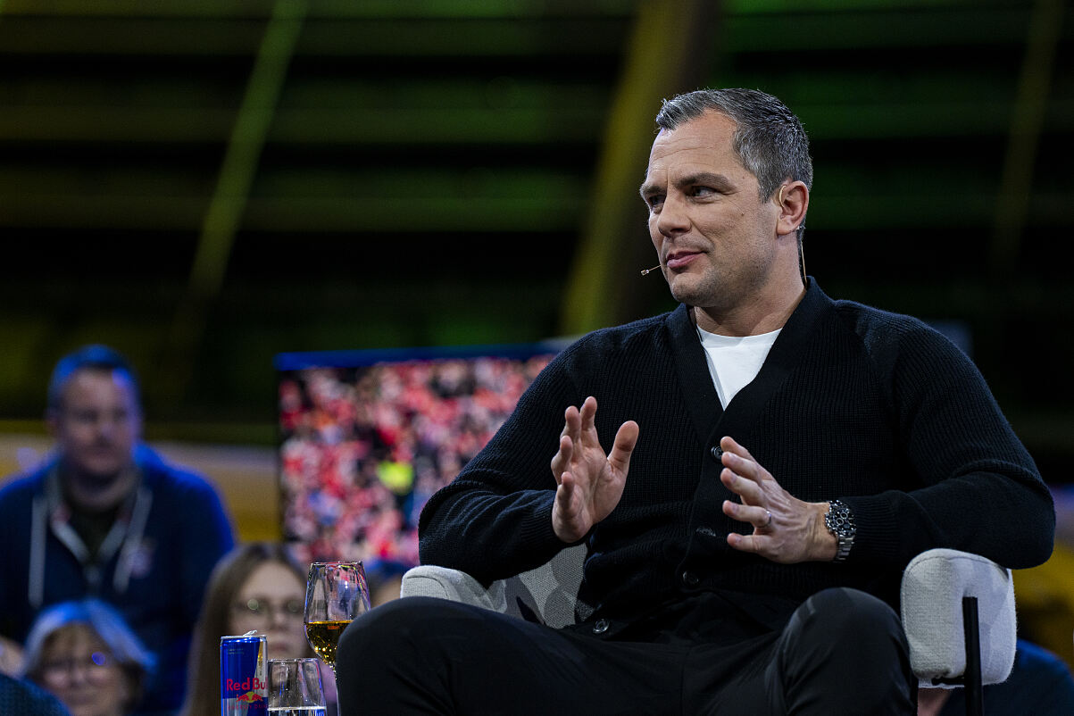 PW - 06 - Sport und Talk aus dem Hangar-7