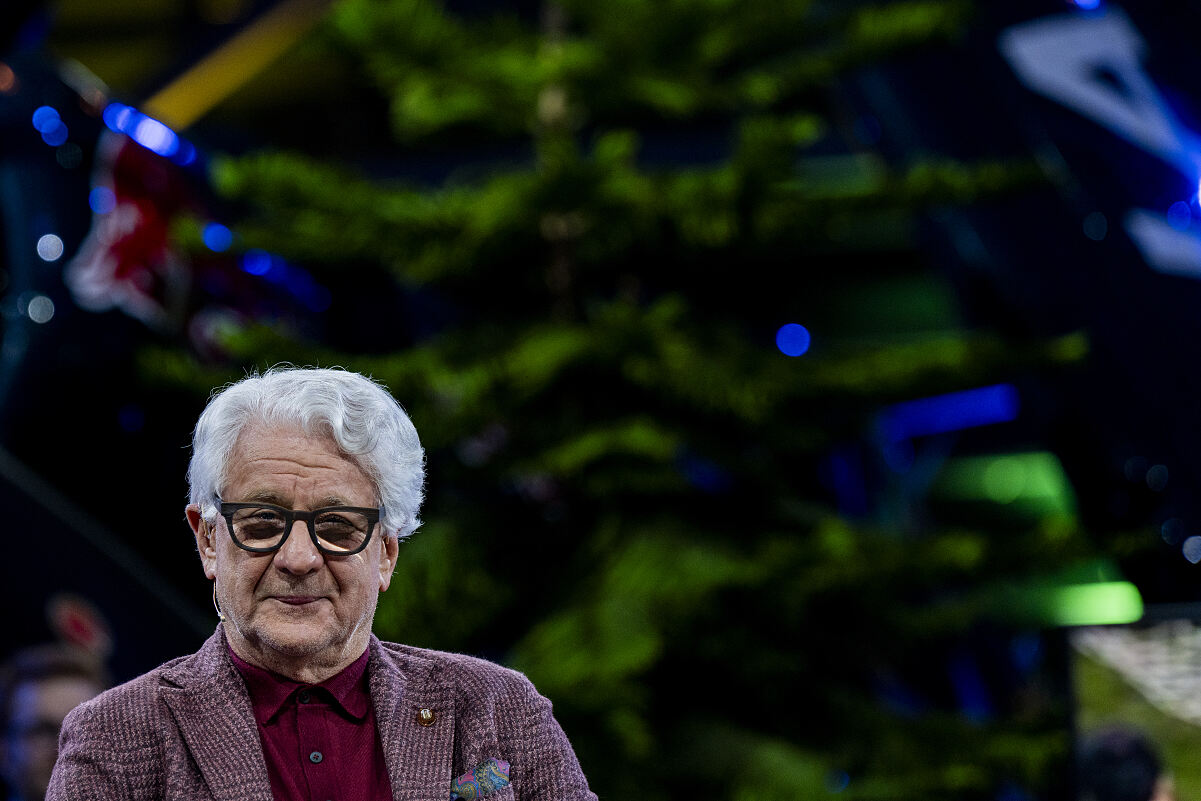 PW - 06 - Sport und Talk aus dem Hangar-7