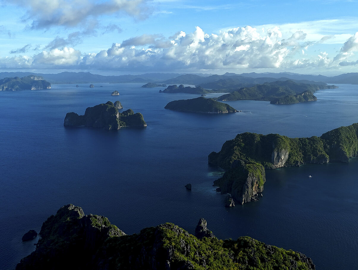 PW - 14 - Wild Philippines - The Adventure