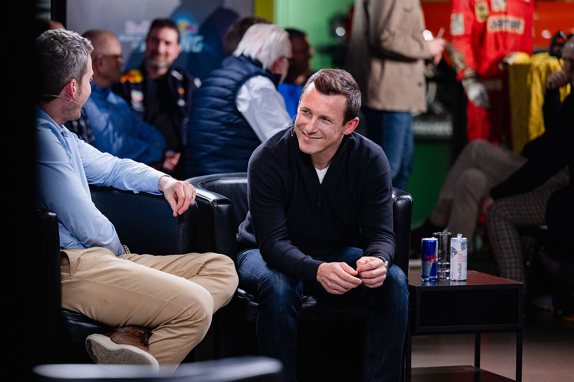 PW - 08 - Sport und Talk aus dem Hangar-7