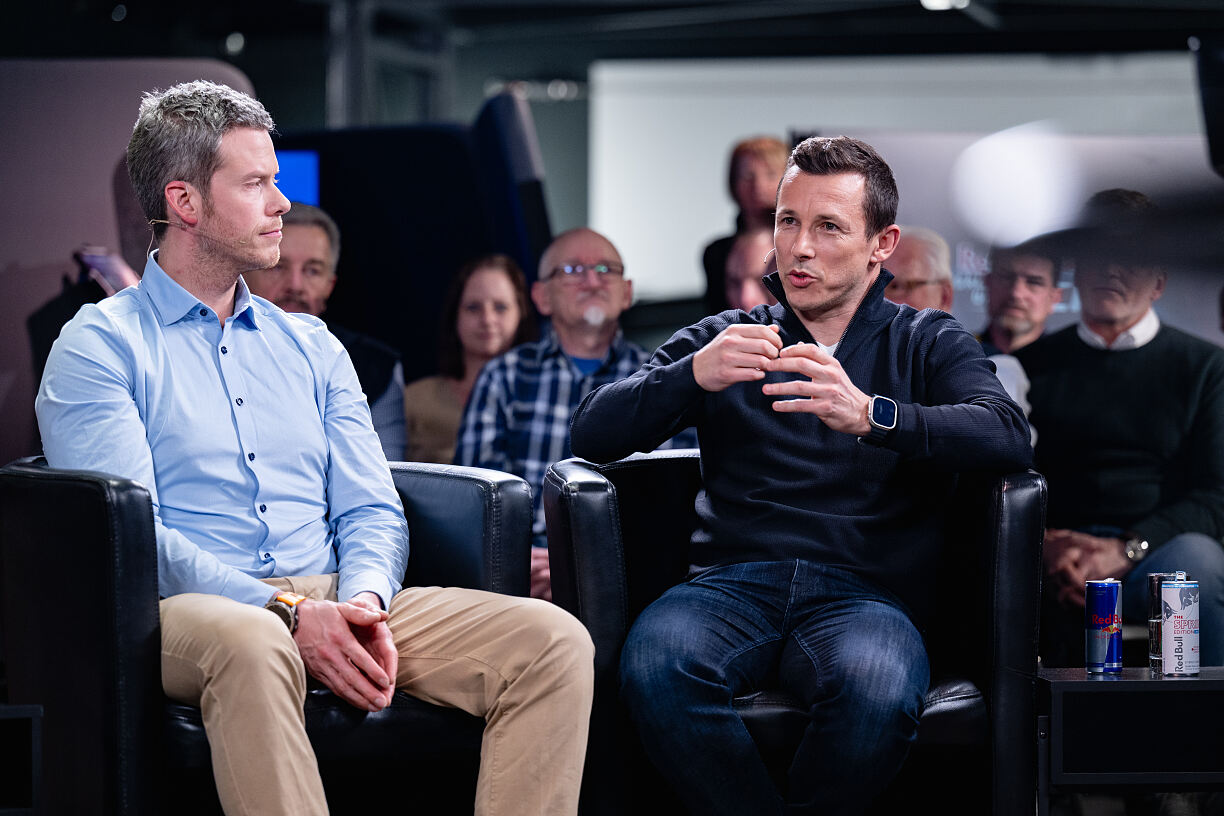 PW - 08 - Sport und Talk aus dem Hangar-7