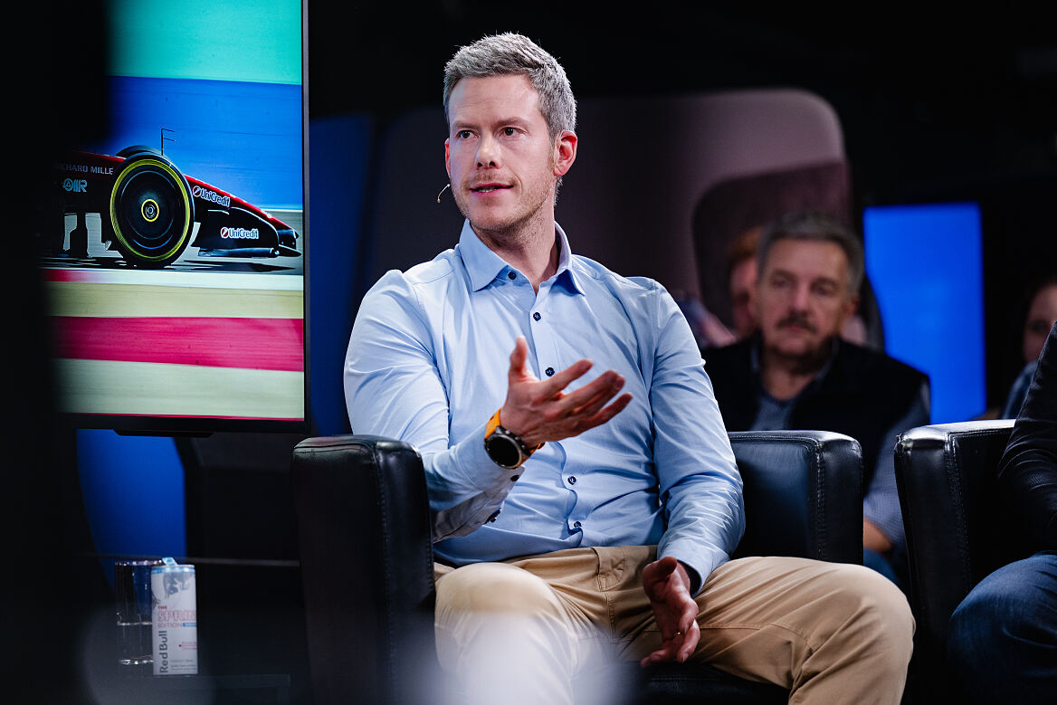 PW - 08 - Sport und Talk aus dem Hangar-7