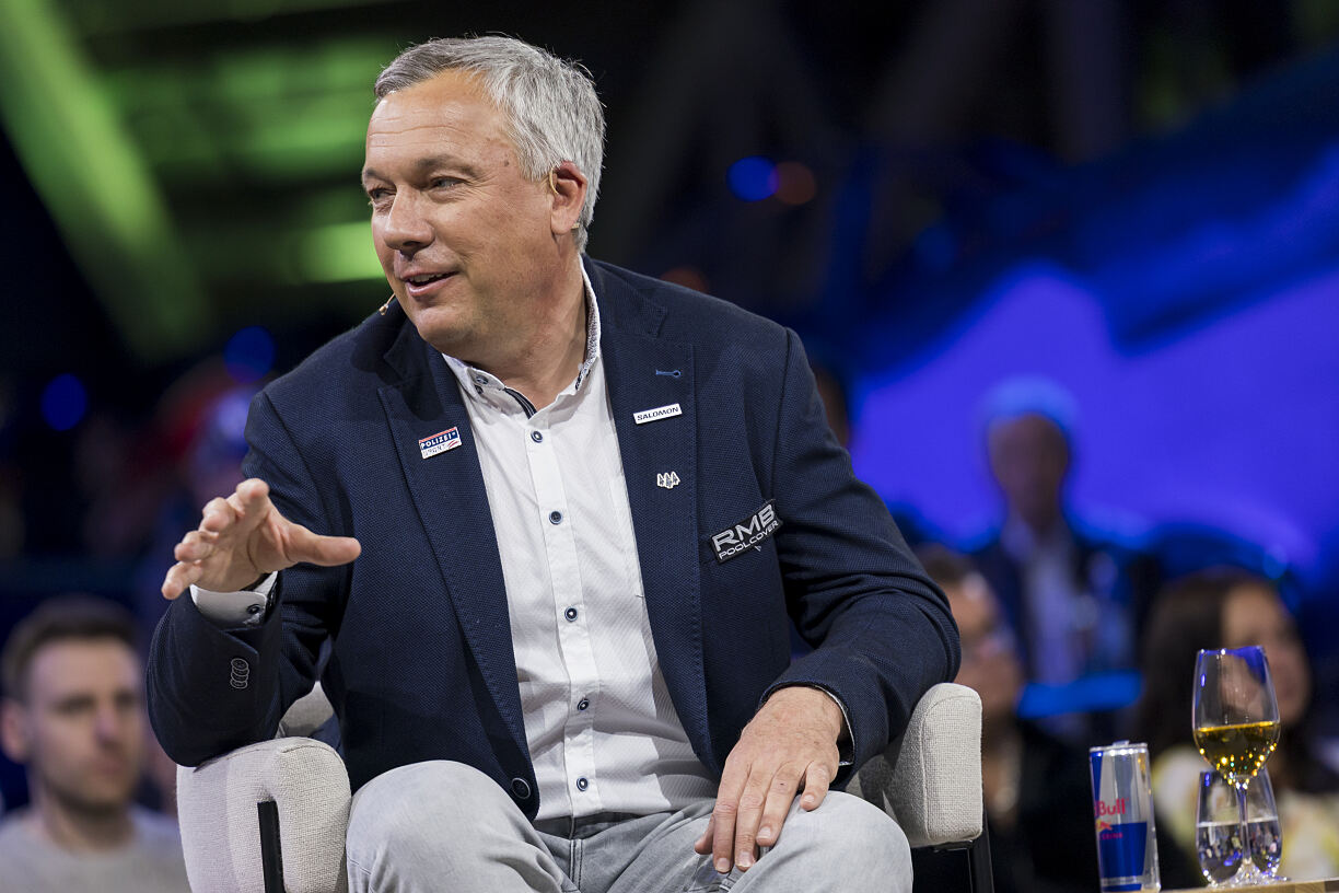 PW - 10 - Sport und Talk aus dem Hangar-7