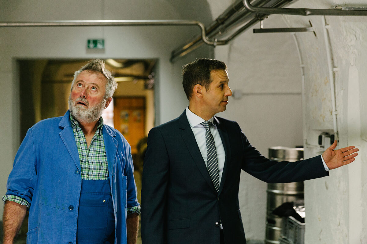 PW - 16 - Hubert und Staller - Weiblich, böse, tot ...