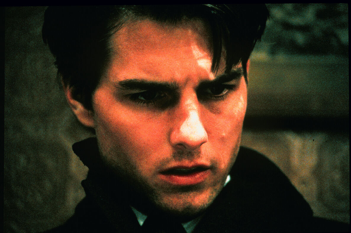 PW - 17 - Eyes Wide Shut