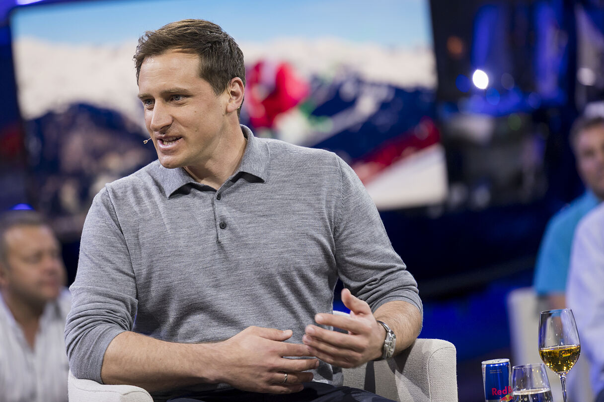 PW - 00 - Sport und Talk aus dem Hangar-7