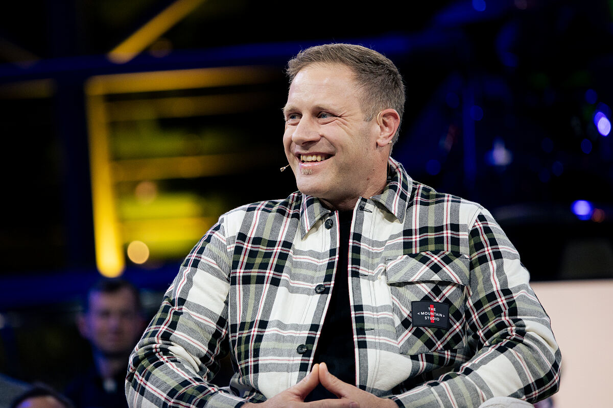 PW - 00 - Sport und Talk aus dem Hangar-7