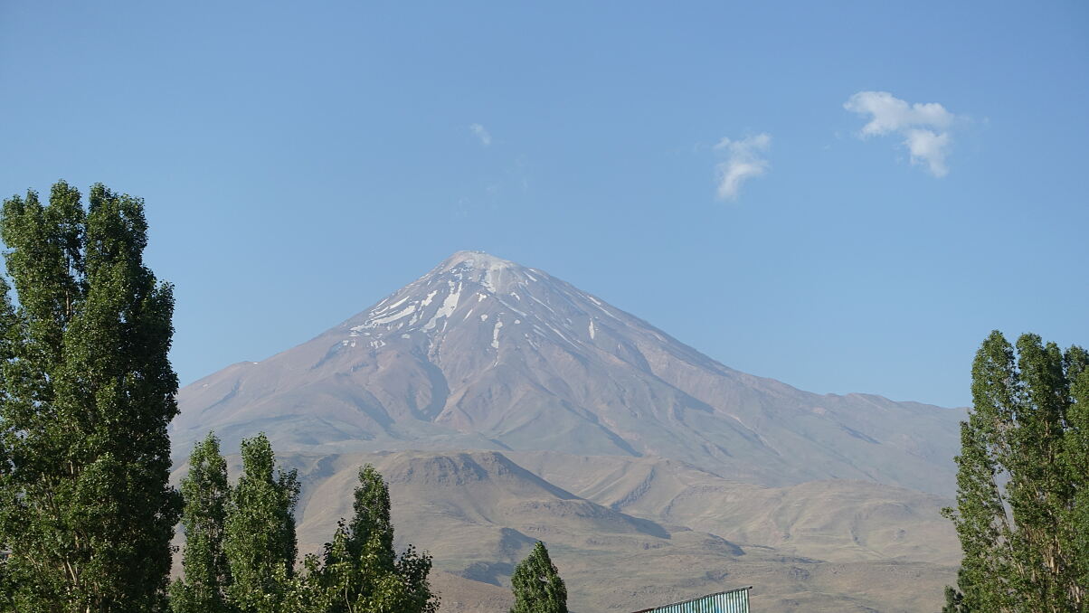 PW - 00 - Bergwelten - Der Damavand - Gerlinde Kaltenbrunner und Peter Habeler im Iran