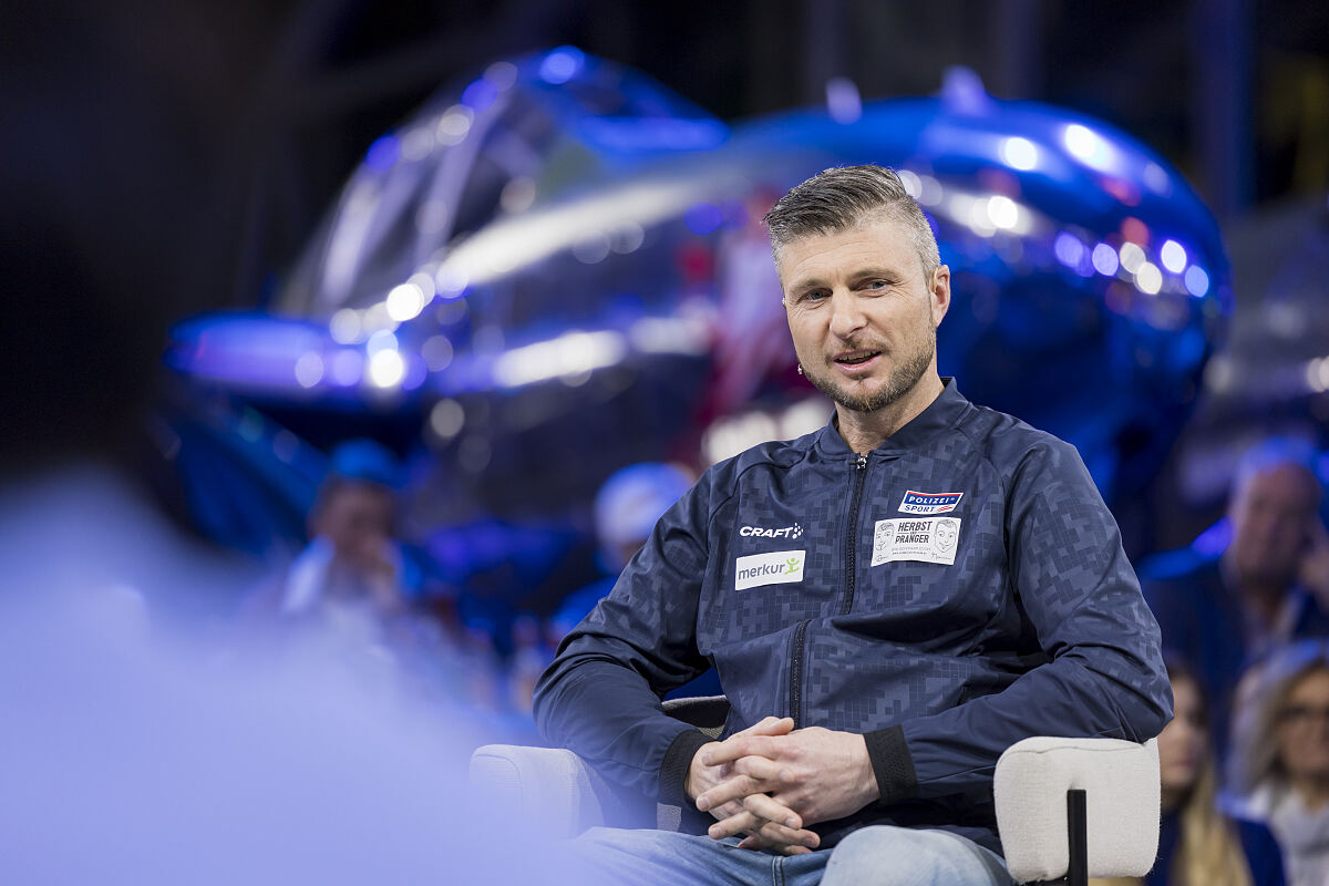 PW - 00 - Sport und Talk aus dem Hangar-7