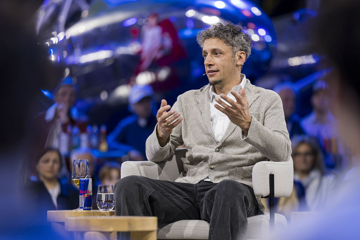 PW - 00 - Sport und Talk aus dem Hangar-7