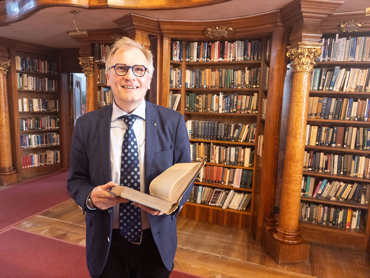 PW - 00 - Blickwechsel Spezial - Brauchtum blüht auf