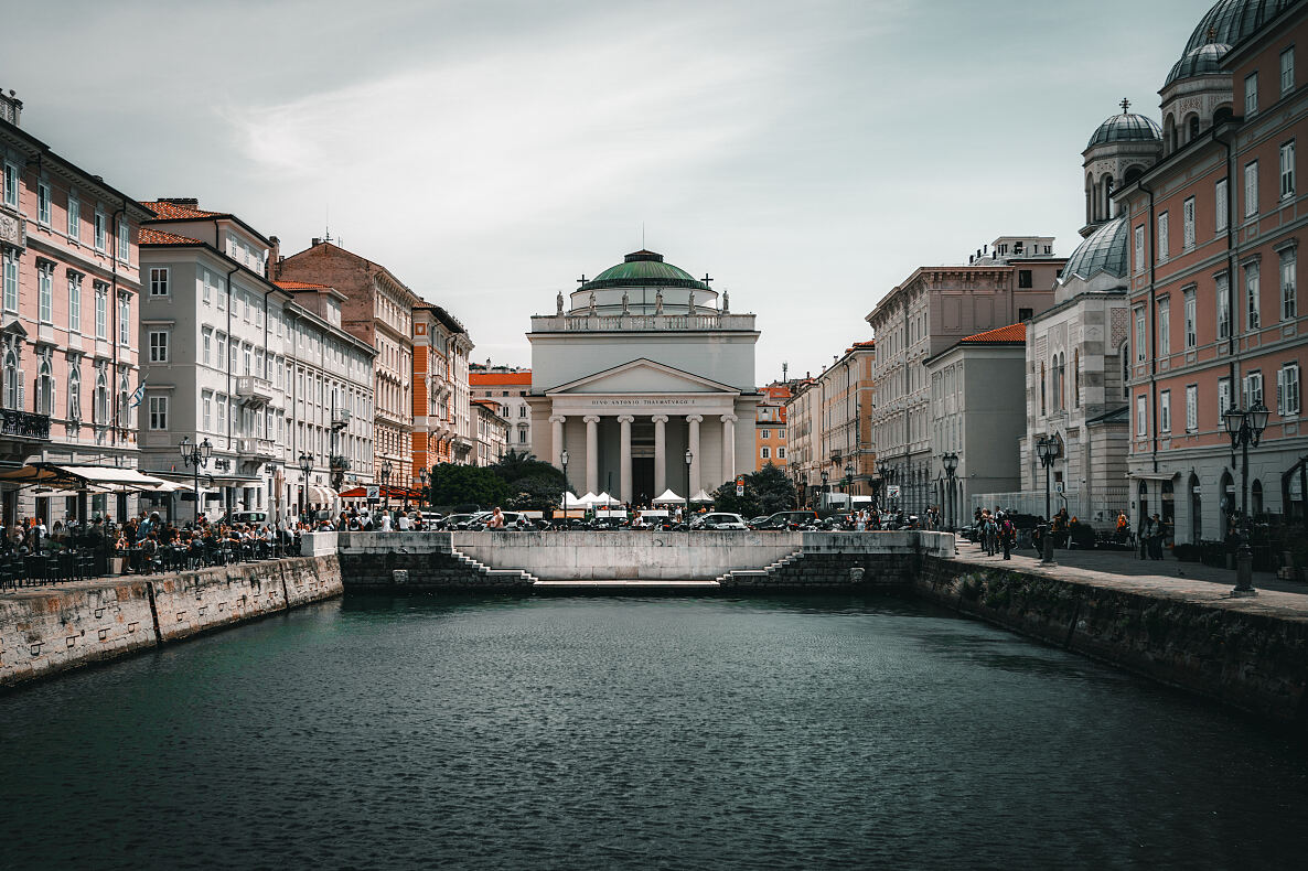 PW - 21 - Heimatleuchten - Triest - Sehnsucht Süden