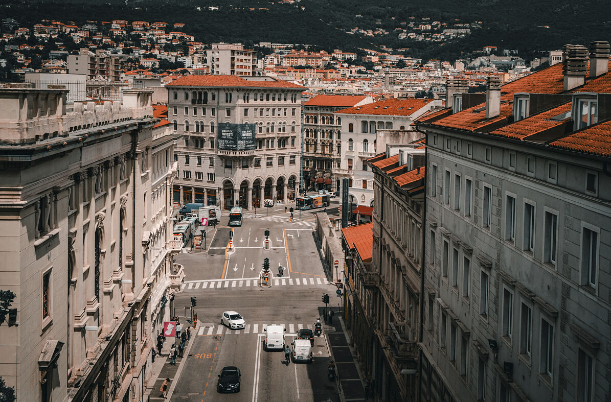 PW - 21 - Heimatleuchten - Triest - Sehnsucht Süden