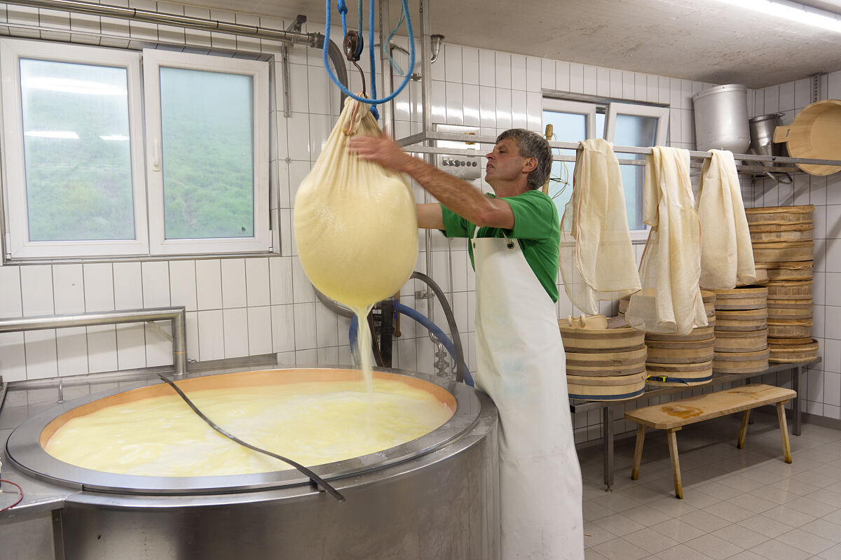 PW - 21 - Heimatleuchten - Sommer im Bauernjahr
