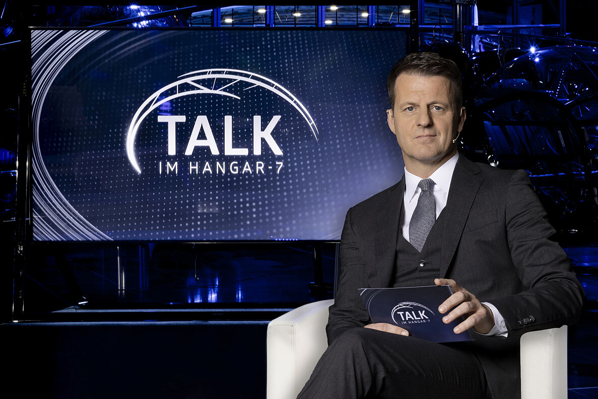 Talk im Hangar-7 Moderator Michael Fleischhacker