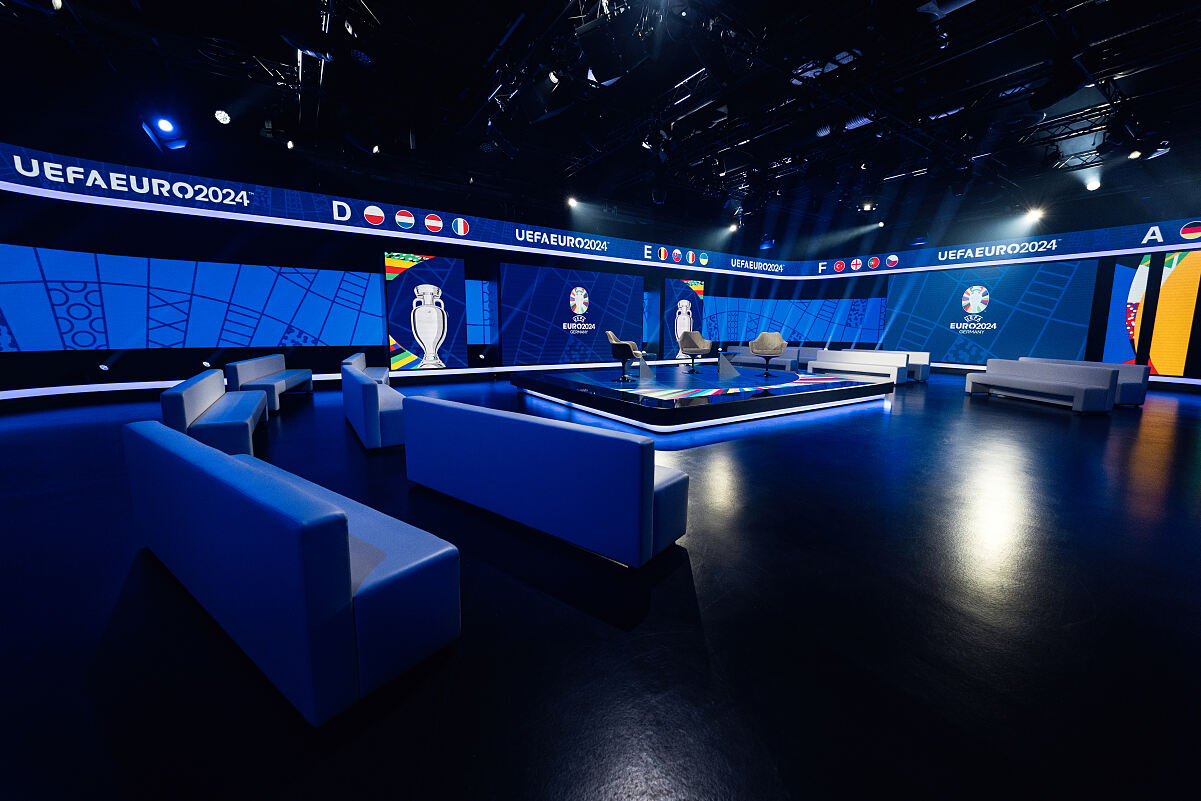 EM-Feeling aus einem der modernsten TV-Studios Europas