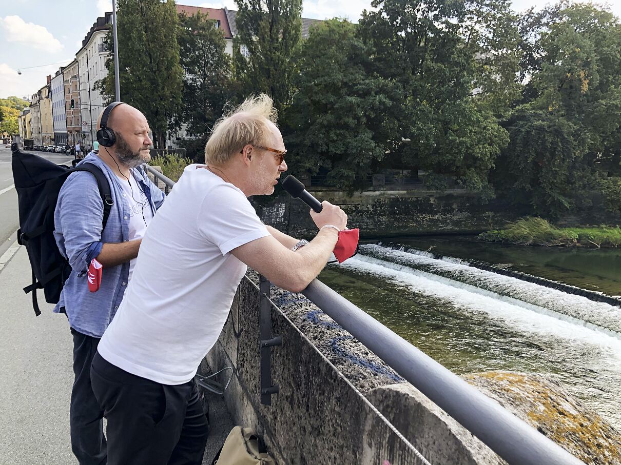 Behind the Scenes Fotos