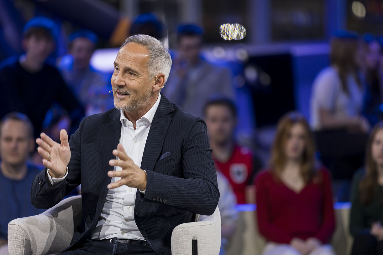 PW - 16 - Sport und Talk aus dem Hangar-7