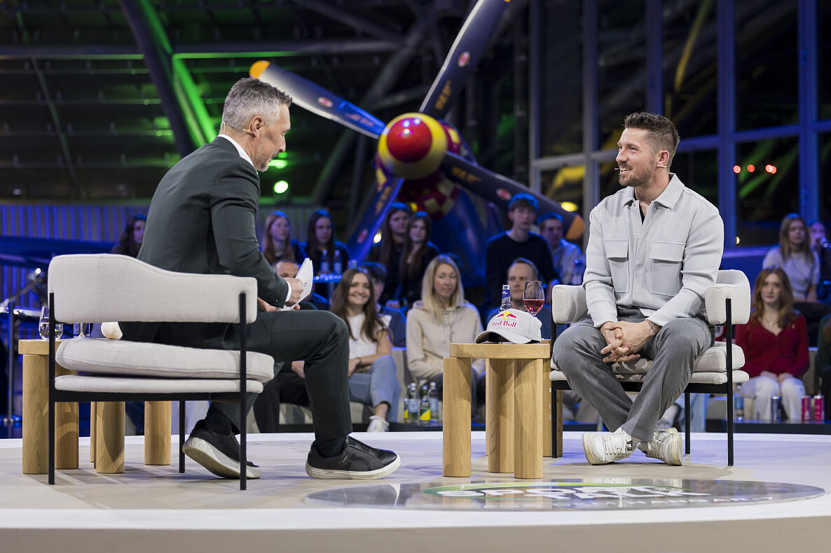 PW - 16 - Sport und Talk aus dem Hangar-7