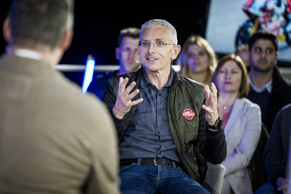 PW - 00 - Sport und Talk aus dem Hangar-7