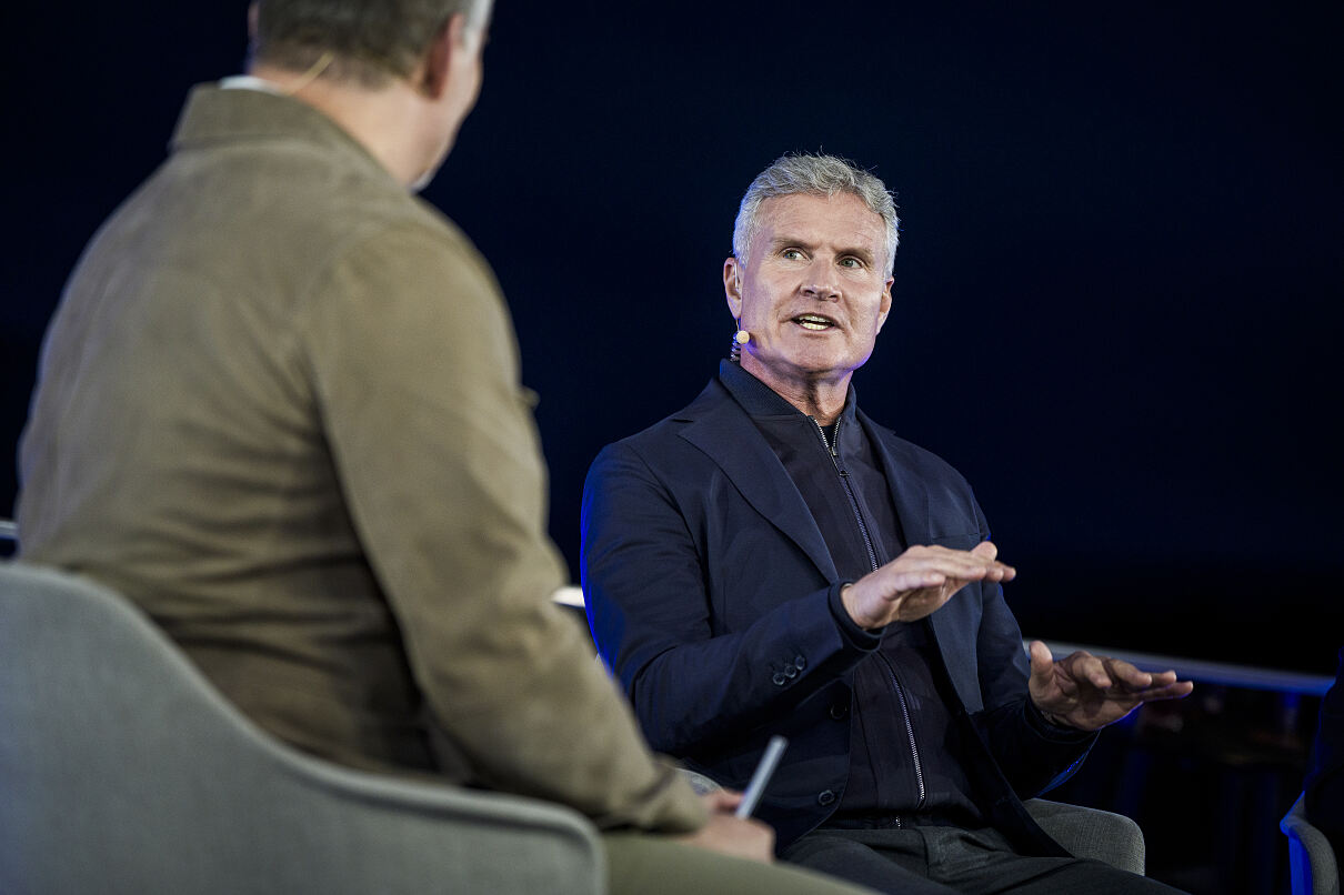 PW - 00 - Sport und Talk aus dem Hangar-7