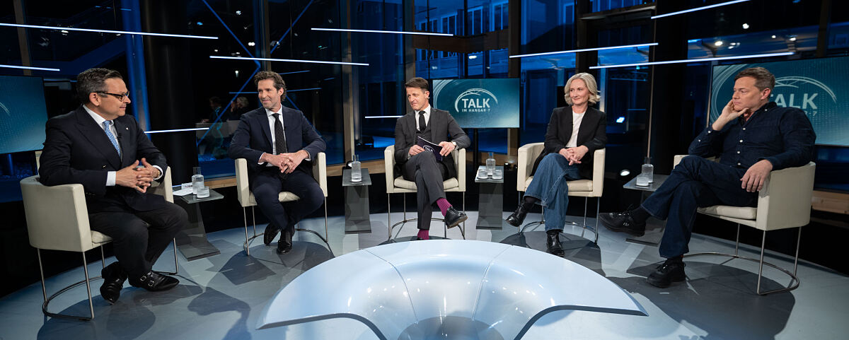 Die gesamte Runde bei „Talk im Hangar-7“