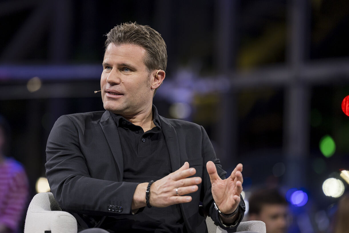 PW - 00 - Sport und Talk aus dem Hangar-7