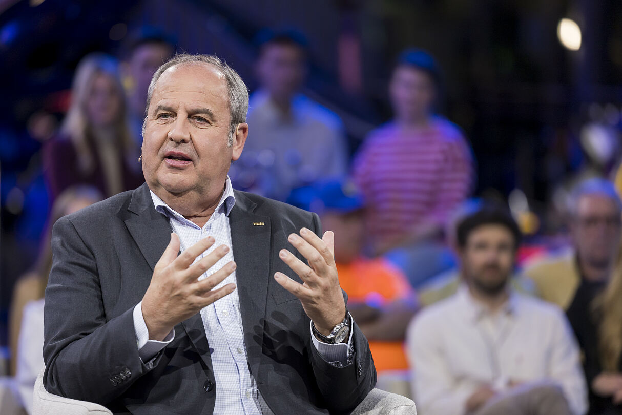 PW - 00 - Sport und Talk aus dem Hangar-7