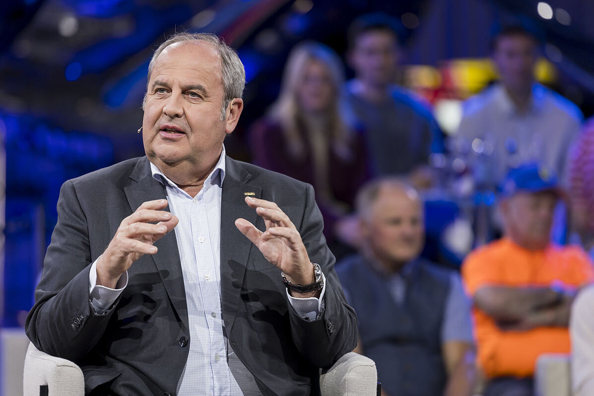 PW - 00 - Sport und Talk aus dem Hangar-7