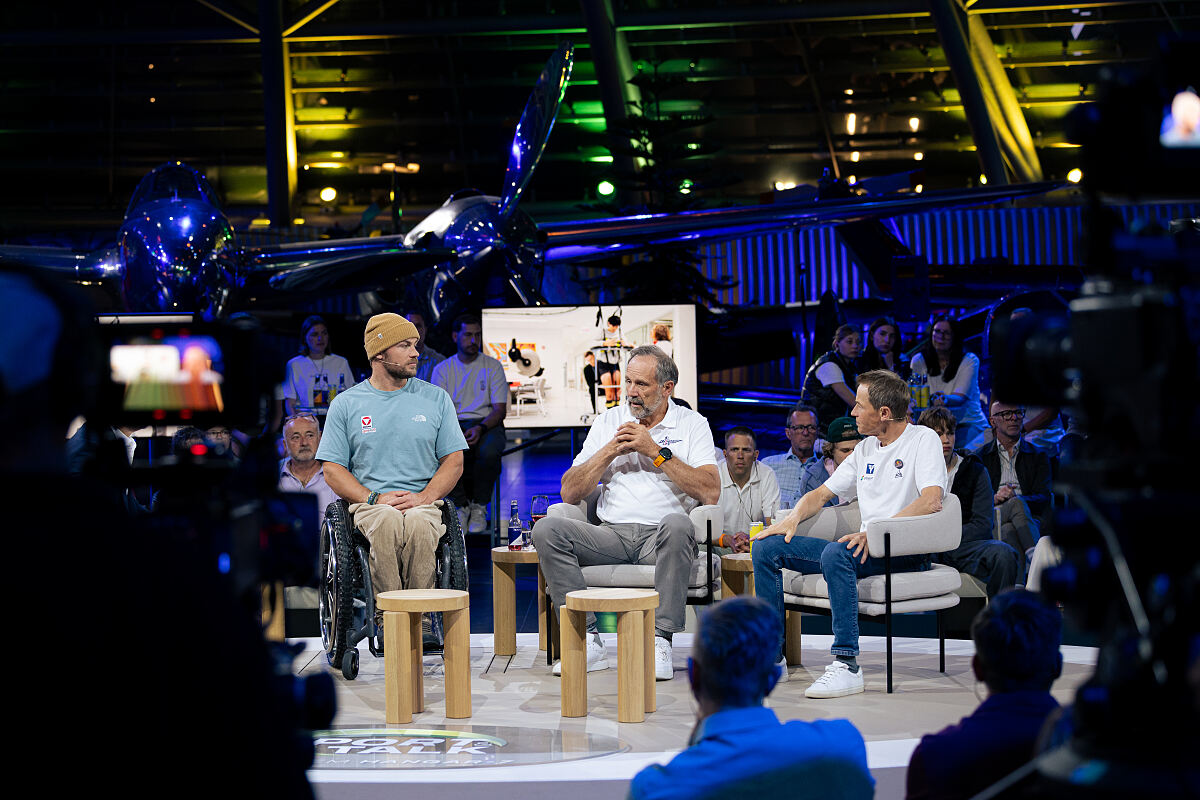 PW - 00 - Sport und Talk aus dem Hangar-7