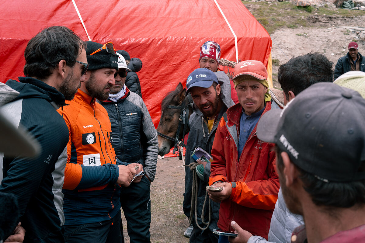 PW - 00 - Bergwelten spezial - Laila Peak - Laura Dahlmeier Todestag