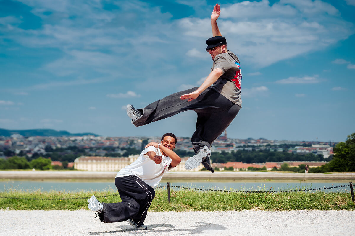 PW - 00 - Red Bull Dance your Style