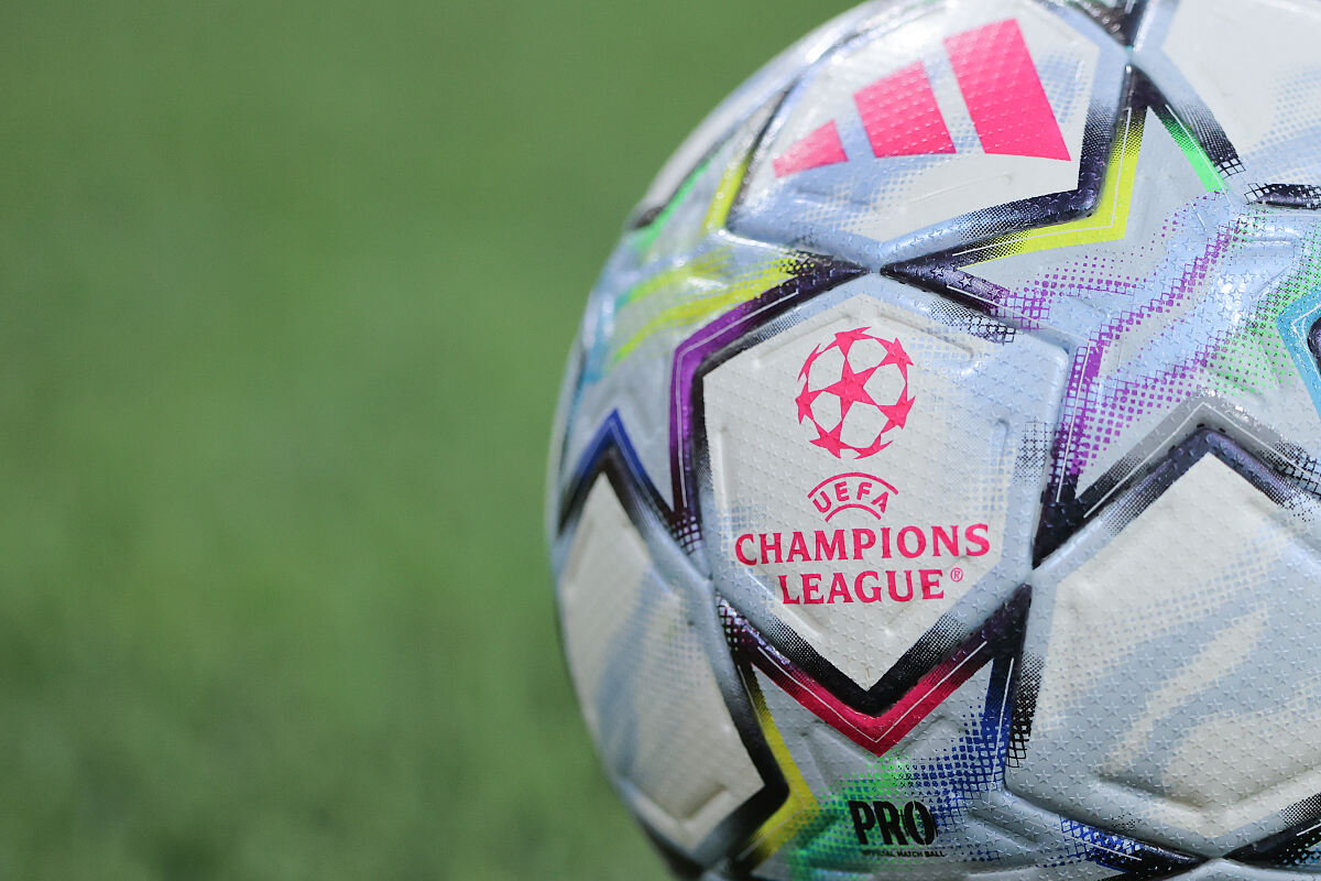 PW - 34 - UEFA Champions League