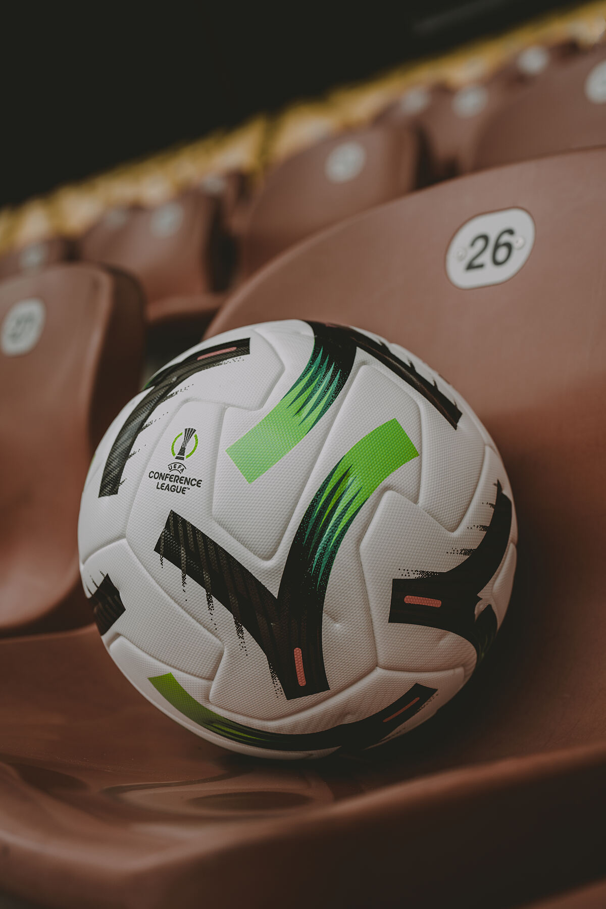 Der Spielball der UEFA Conference League der Saison 20262027