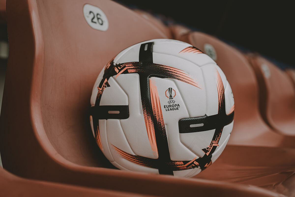 PW - 00 - UEFA Europa League