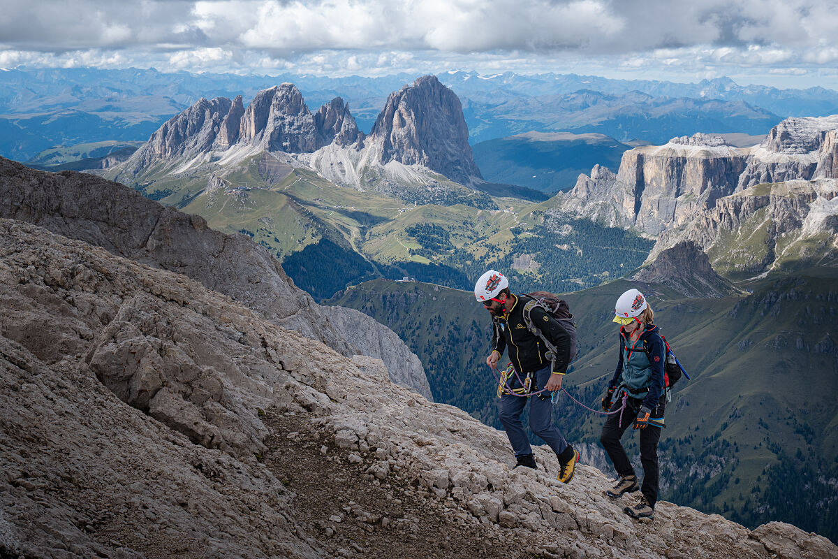 PW - 00 - Bergwelten - BUCHENSTEIN - Das verborgene Tal der Dolomiten