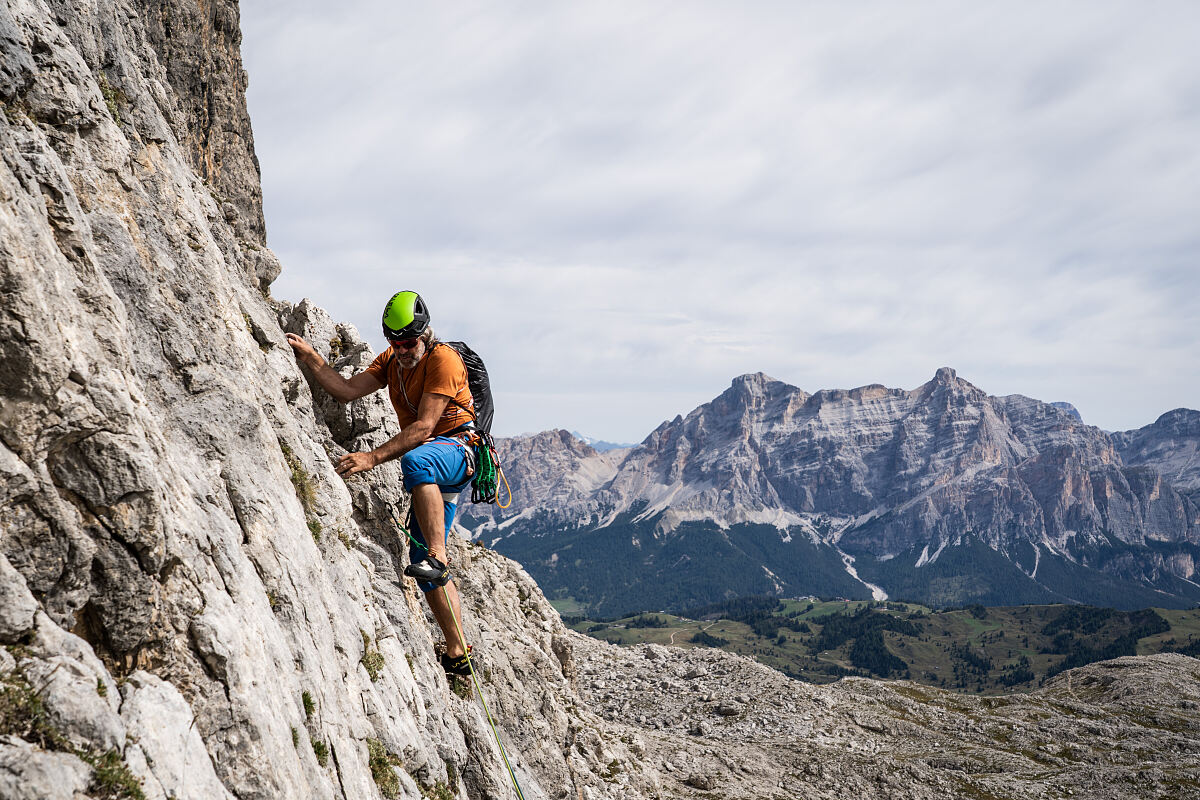 PW - 00 - Bergwelten - BUCHENSTEIN - Das verborgene Tal der Dolomiten