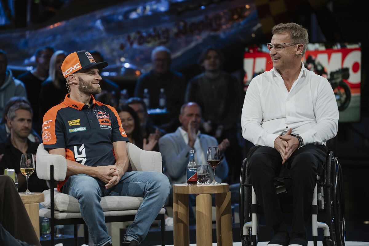 PW - 00 - Sport und Talk aus dem Hangar-7