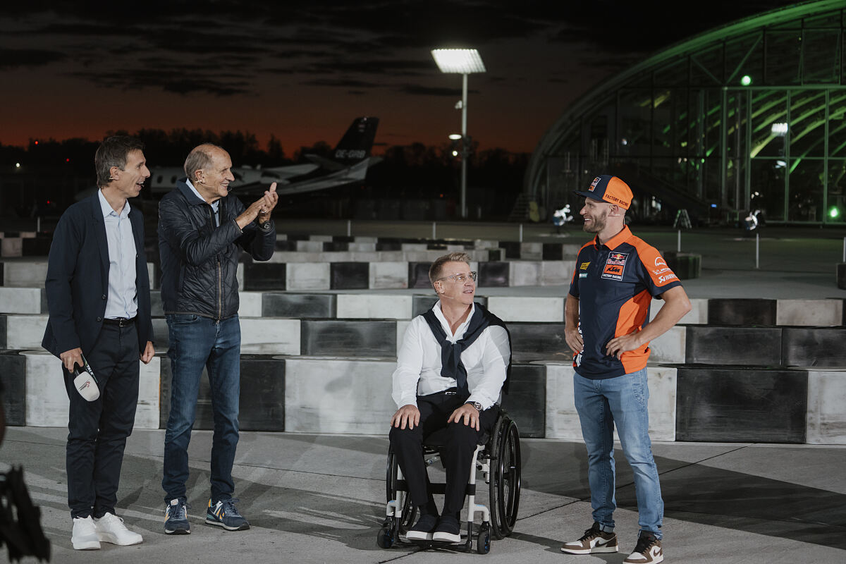 PW - 00 - Sport und Talk aus dem Hangar-7