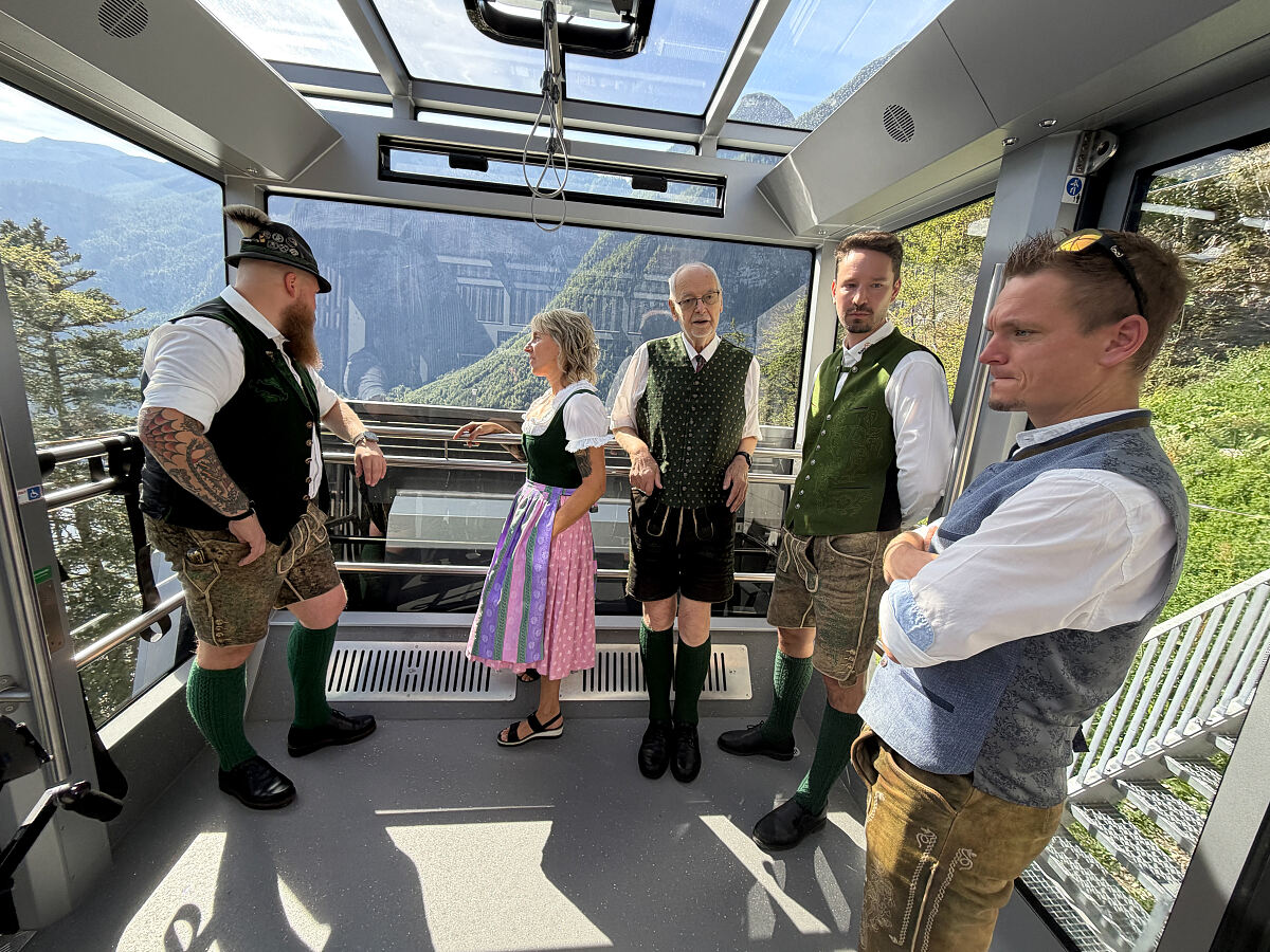 PW - 44 - Hallstatt im Höhenflug - Im Salzkristall zum Hochtal