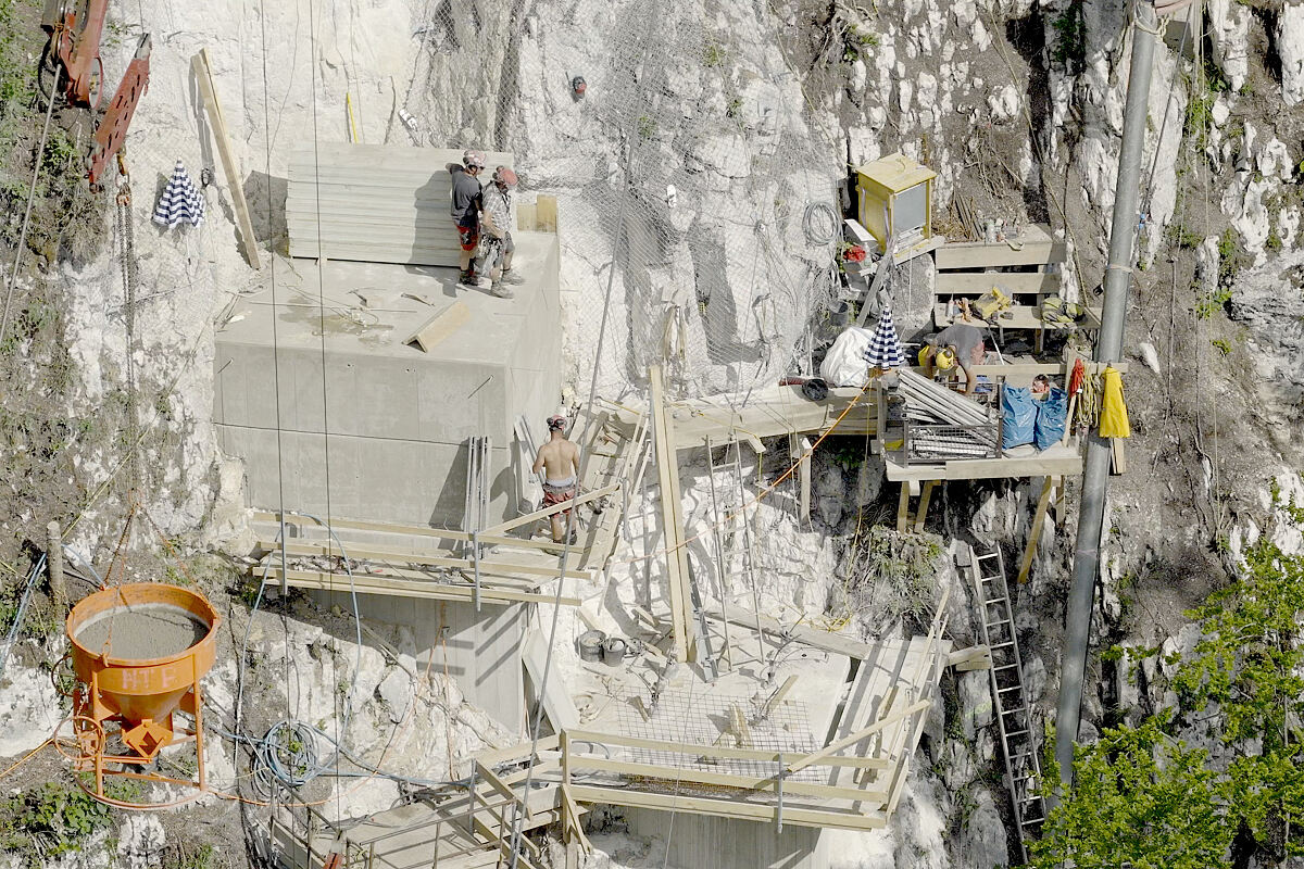 PW - 44 - Hallstatt im Höhenflug - Im Salzkristall zum Hochtal