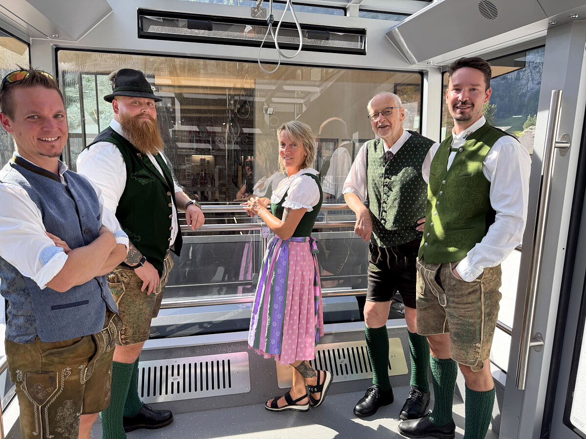 PW - 44 - Hallstatt im Höhenflug - Im Salzkristall zum Hochtal