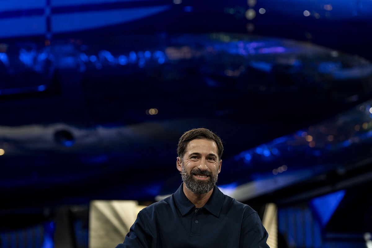 PW - 01 - Sport und Talk aus dem Hangar-7