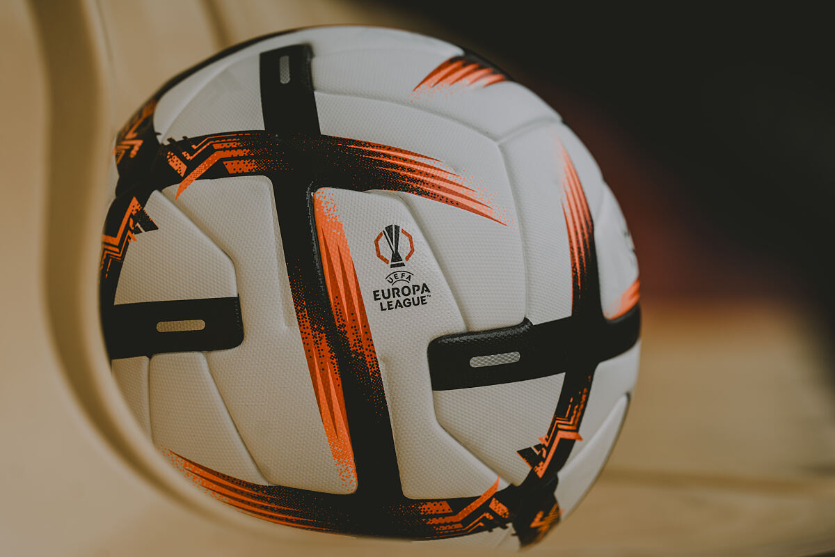 PW - 45 - UEFA Europa League