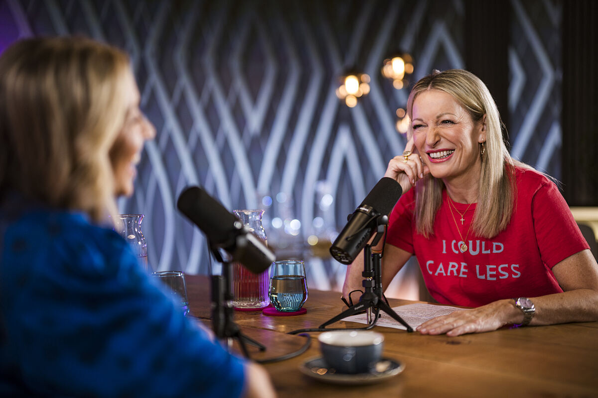 Monika Gruber und Nina Proll im Gespräch