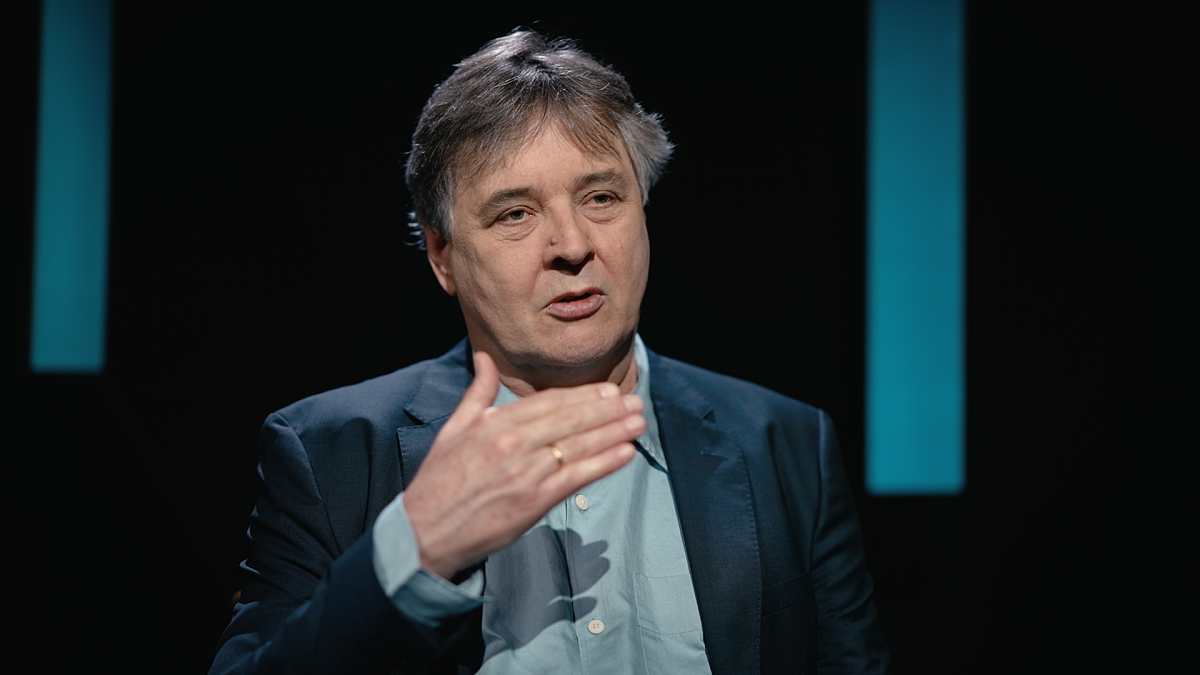 Ex-Oberstaatsanwalt Ralph Knispel zu Gast im KLARTEXT-Studio