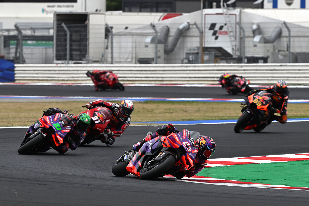 PW - 44 - MotoGP - OR Thailand Grand Prix