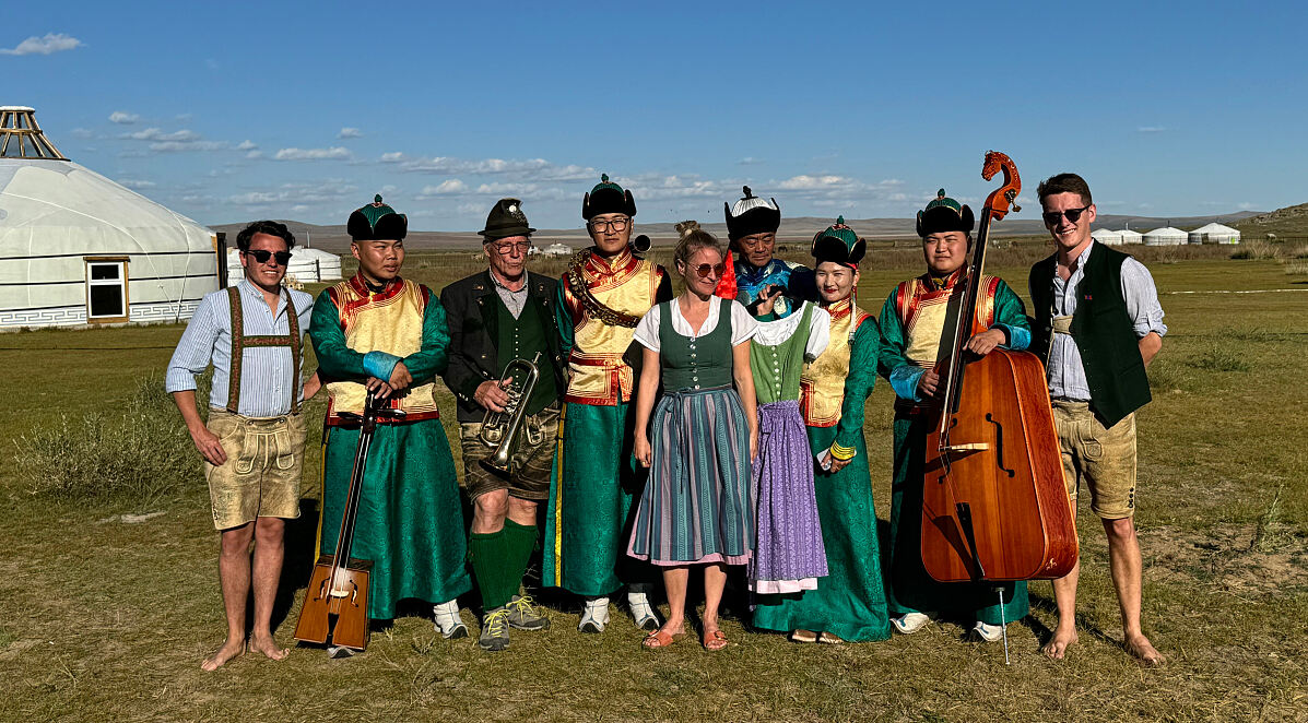 PW - 01 - Hoagascht Spezial - Die Ausseer in der Mongolei