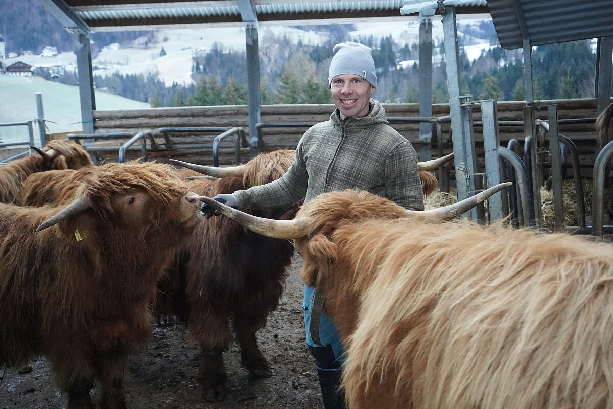 PW - 09 - Heimatleuchten - Tiefer Winter, umtriebige Leit – Conny Bürgler im Alpbachtal